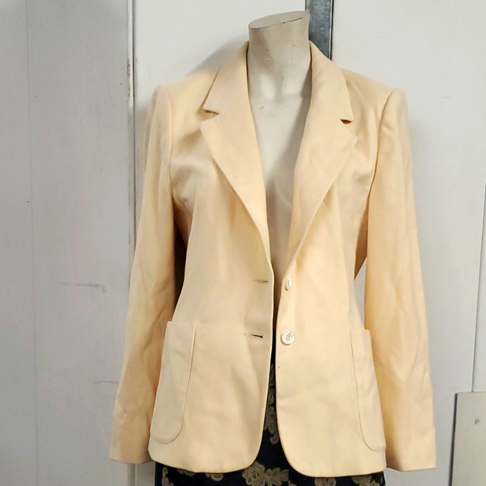 John Meyers vintage wool blazer, size 12  Cream off White
